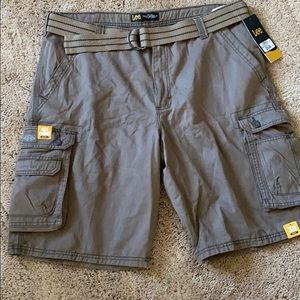 NWT khaki cargo shorts